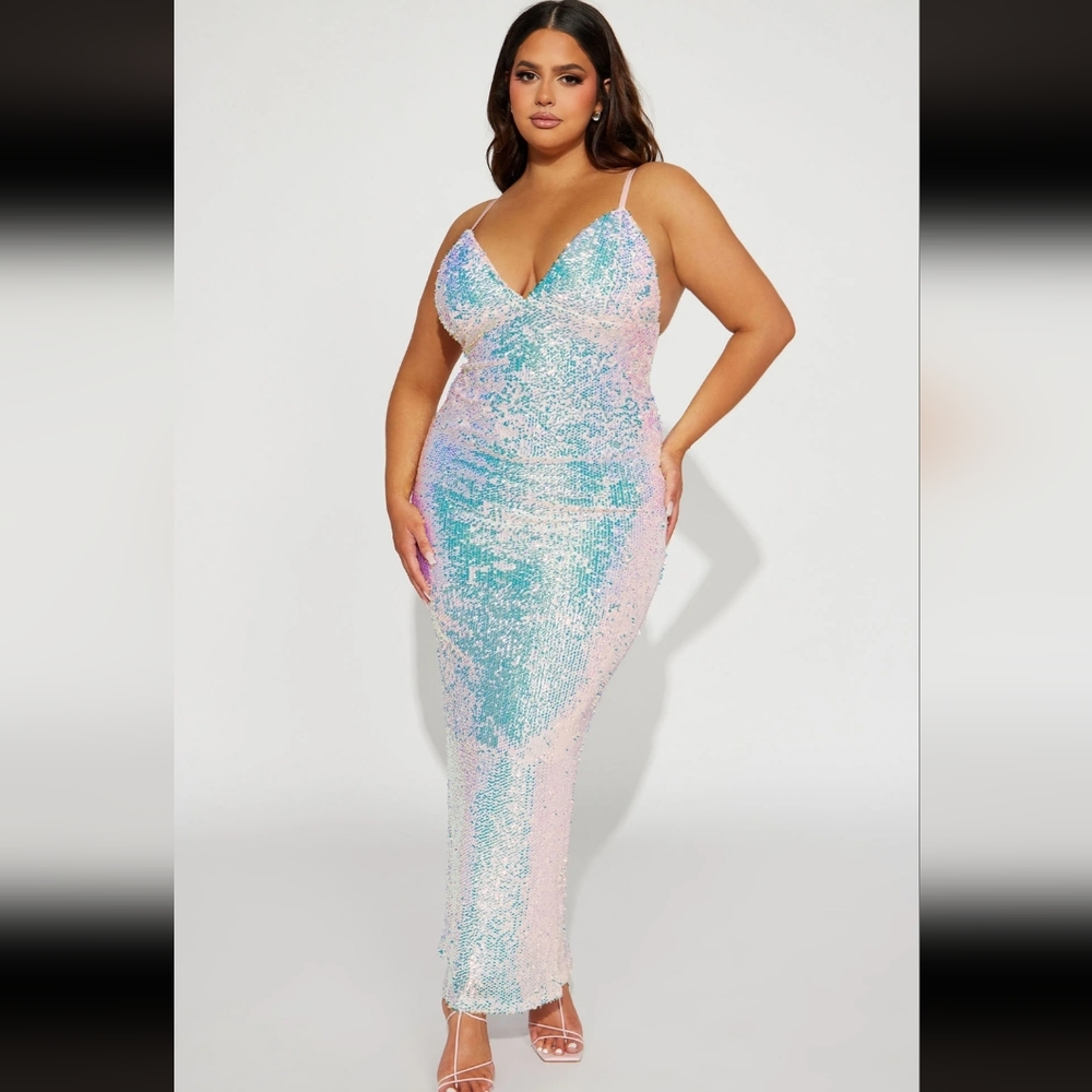 Pink sequent dress